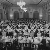 CM_LCUR_P200-10-5_(Mother_Daughter_Banquet_2).jpg