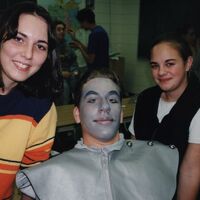 CM_LCHS_Album-2-1998-1999_(Wizard_of_Oz_2).jpg