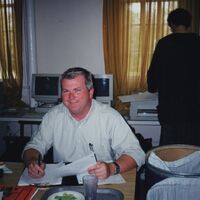 CM_LCHS_Student-Pix-1998-1999_(Staff_1).jpg