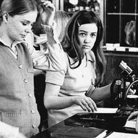 CM_LCHS_Sciences_1970s_(1).jpg